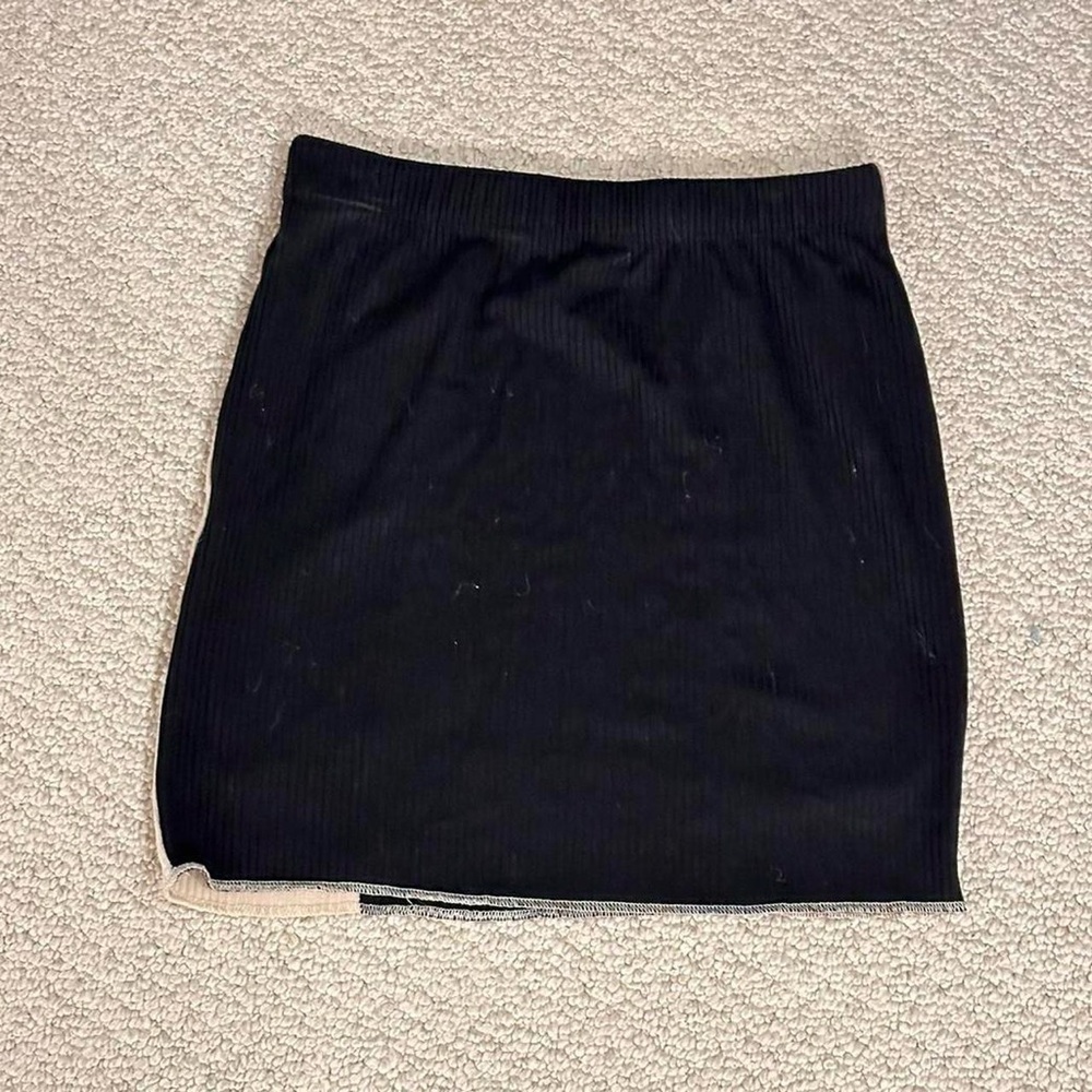 Bodycon Colorblock Mini Skirt - Picture 3 of 5